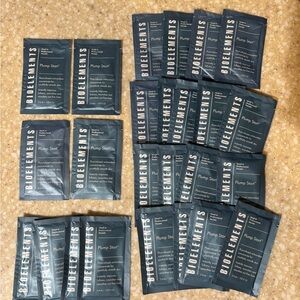 (24) Bio Elements Plump Start Foil Packs